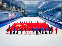 [CBA]面对严密防守 布朗干拔稳稳命中