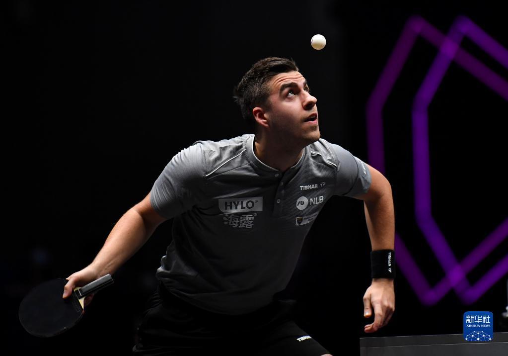 勒沃库森依 勒沃库森依